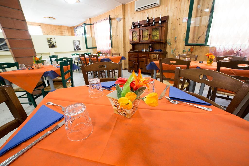 Camping Dei Tigli Torre del Lago Puccini Εξωτερικό φωτογραφία