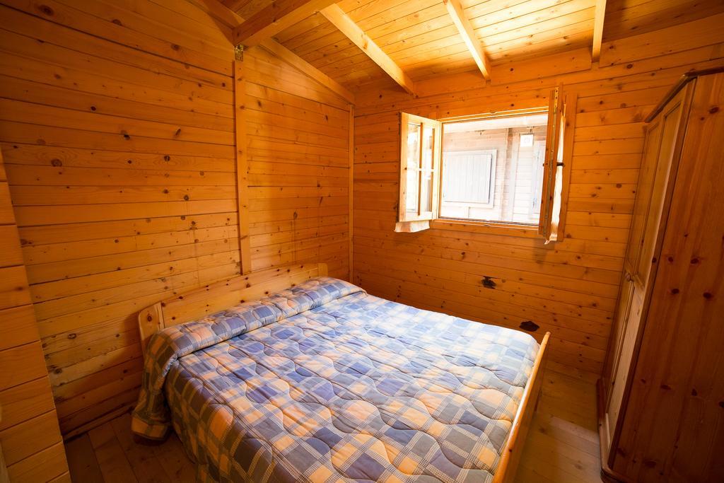 Camping Dei Tigli Torre del Lago Puccini Δωμάτιο φωτογραφία